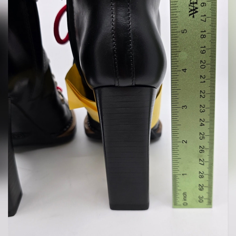 Tods Leather Block Heel Booties - 36 - Picture 12 of 16